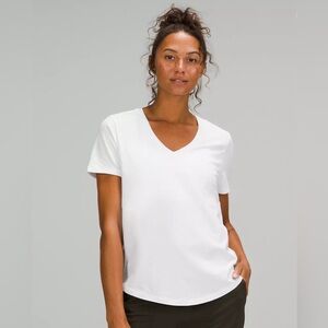 Lululemon T-shirt